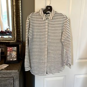 Lafayette Linen and Cotton button up collared blouse